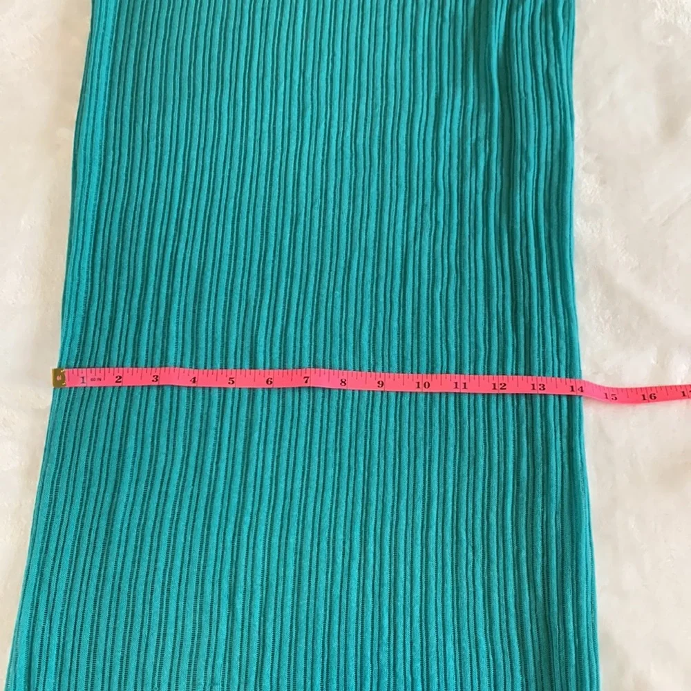 Roots ribbed knit